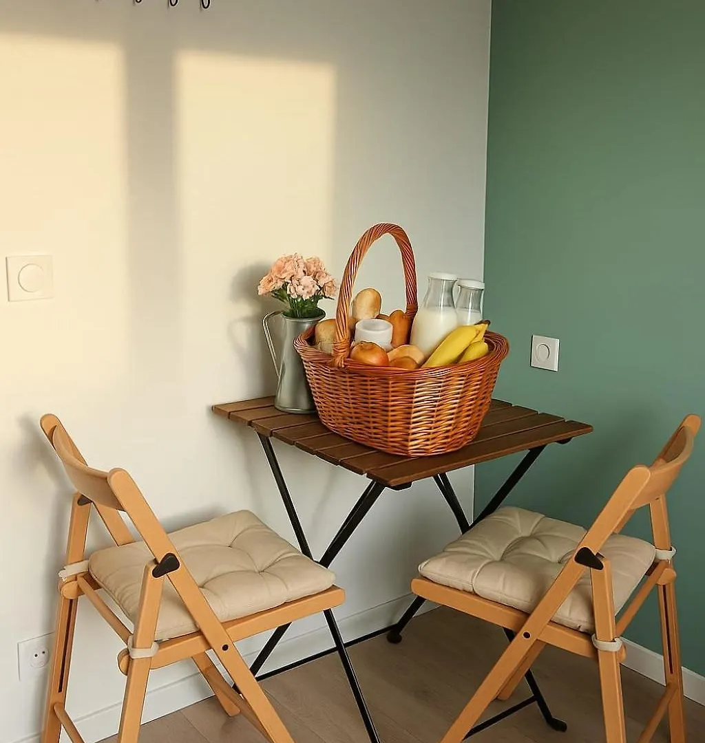 Chambre Privee 350 M De La Mer Et Proche Et Gr34 Avec Coin Repas Et Micro Onde プルゲルノー